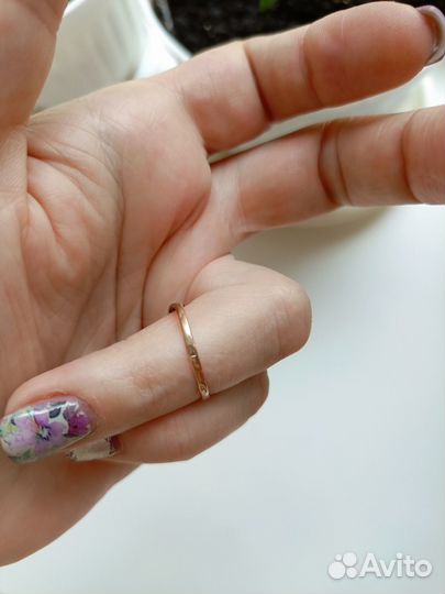 Золотое кольцо 585 пробы