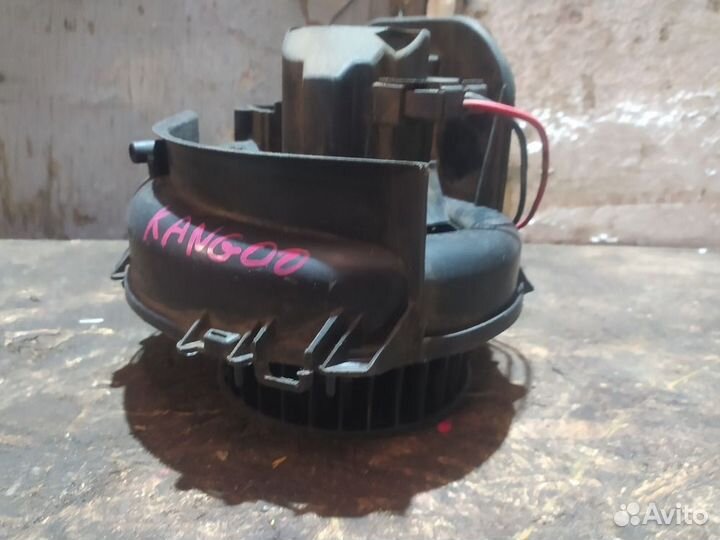 Моторчик отопителя Renault Kangoo I (1997—2003) 1, I