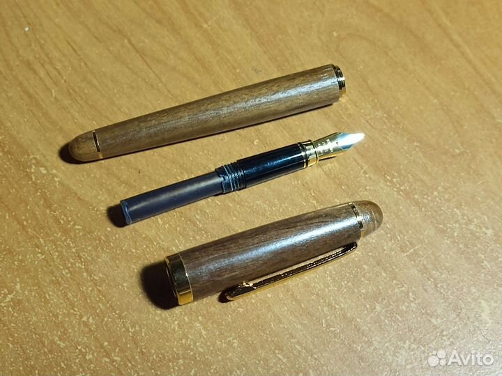 Перьевая ручка