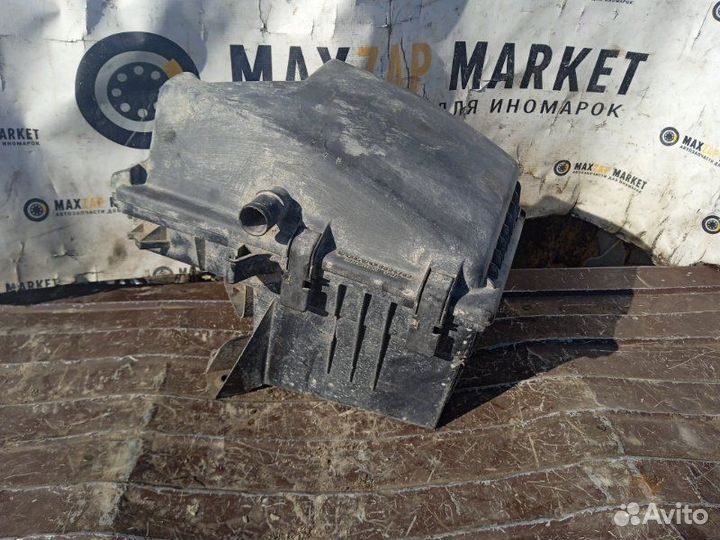 Корпус воздушного фильтра Volvo S80 2000 (б/у)