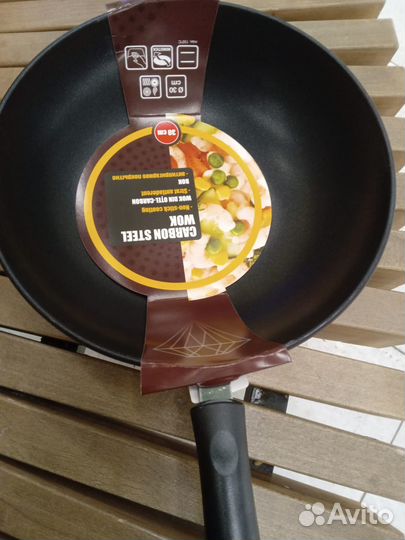 Сковорода новая вок