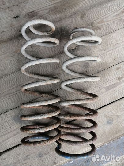 Пружины задние Audi A4 B5