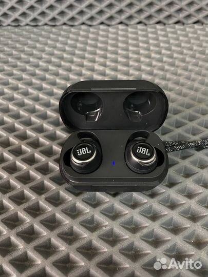 Беспроводные наушники JBL Reflect Flow Pro (14)