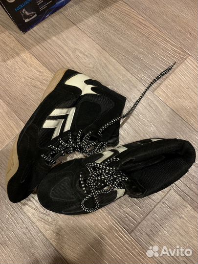 Ботинки для борьбы