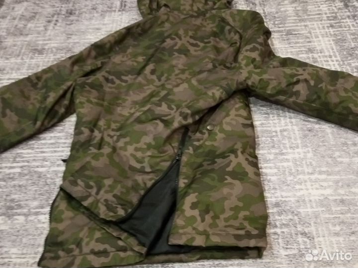 Куртка (анорак мужская) Bershka размер L