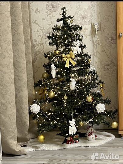 Елка искусственная