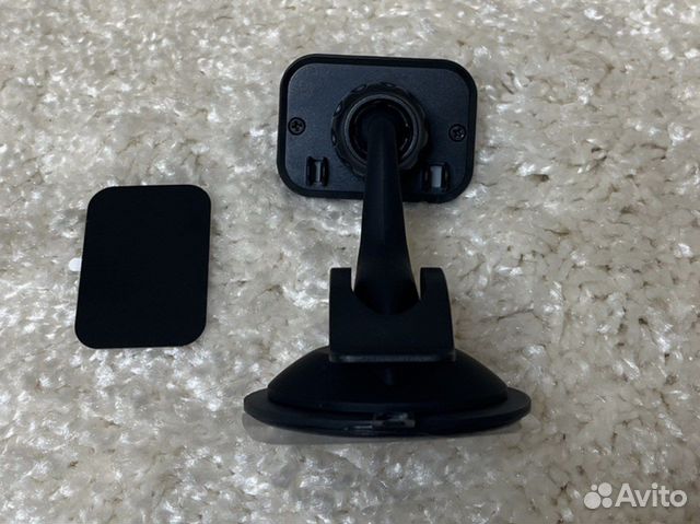 Держатель для телефона в машину