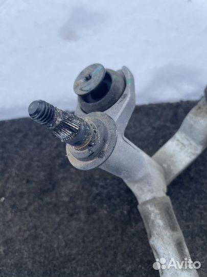 Трапеция стеклоочистителей Фольксваген jetta