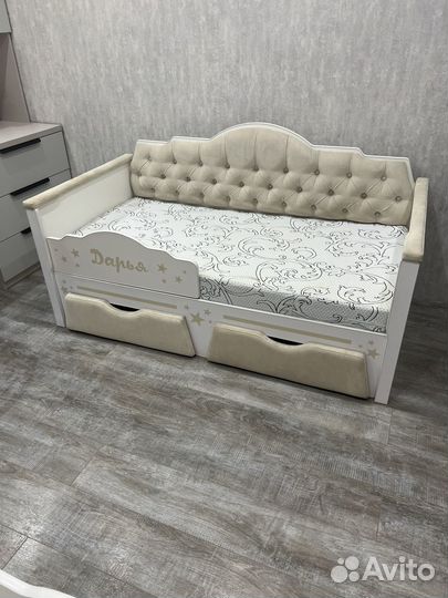 Кровать детская