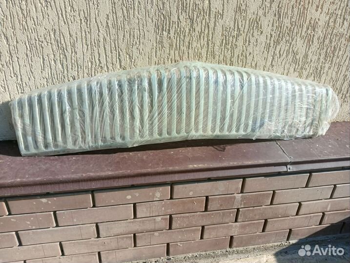 Решетка радиатора на газ 21