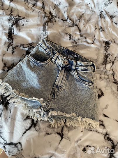 Шорты женские