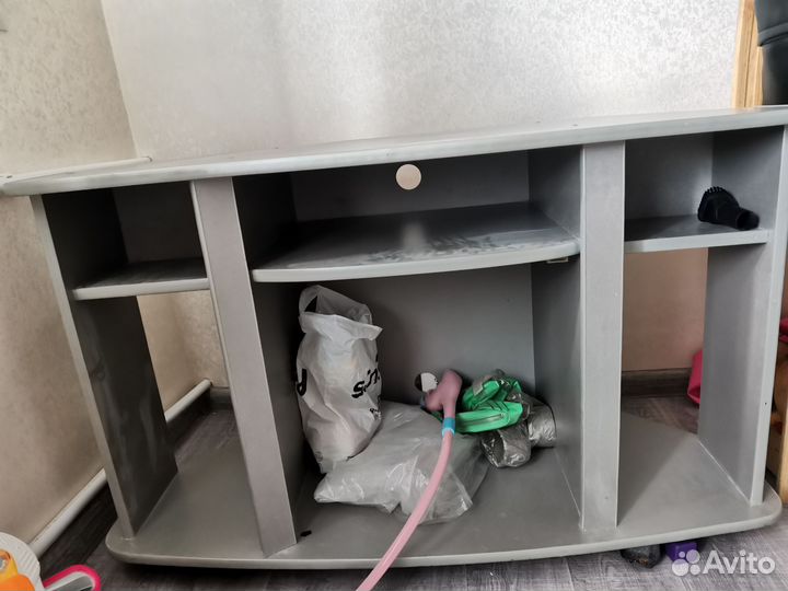 Тумба под телевизор