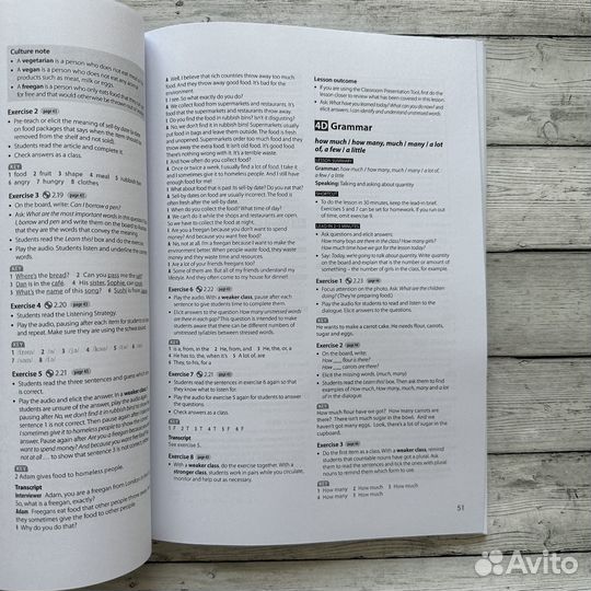 Solutions teacher's book +CD новые