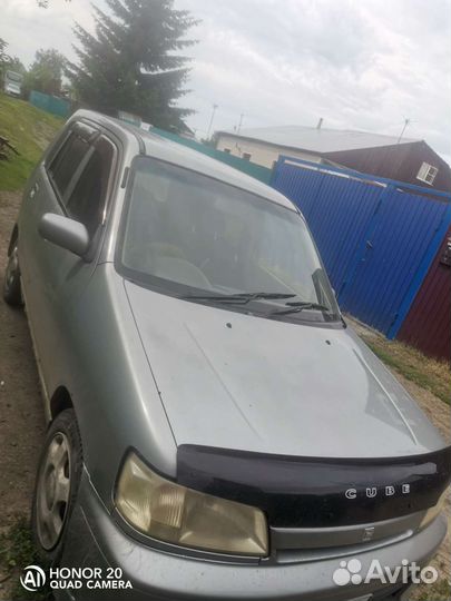 Продам машину на запчасти