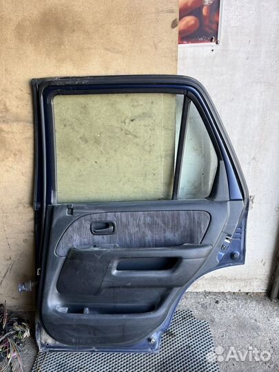Дверь задняя правая Honda Cr-V 2