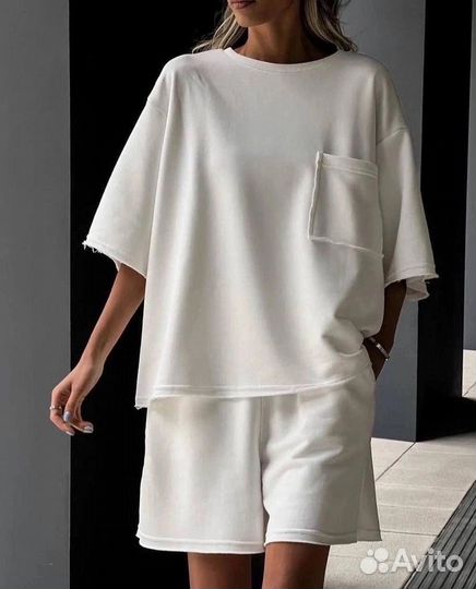 Продам костюм, новый, не подошел по размеру