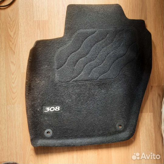 Автомобильные коврики