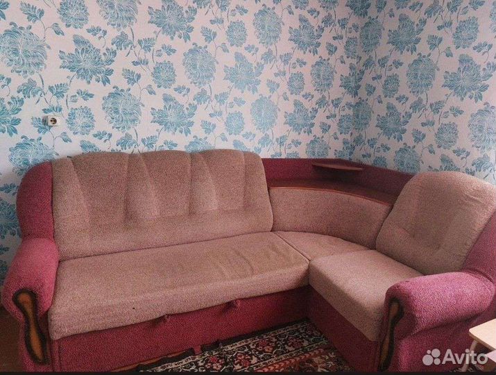 Угловой диван