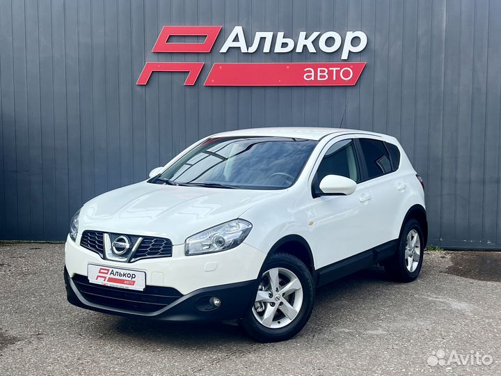 Nissan Qashqai 1.6 CVT, 2012, 131 935 км