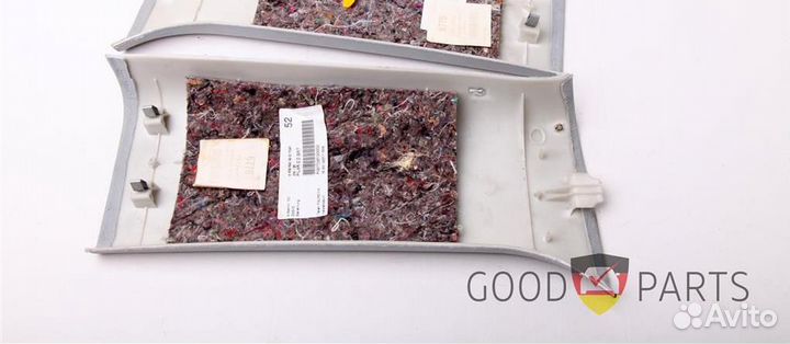 Обшивка стойки средняя правая Mercedes-Benz Vito