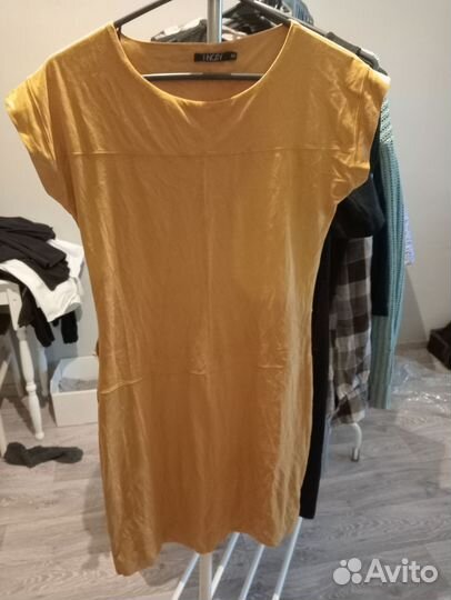 Кофты, платья, штаны, юбка, шорты, майки