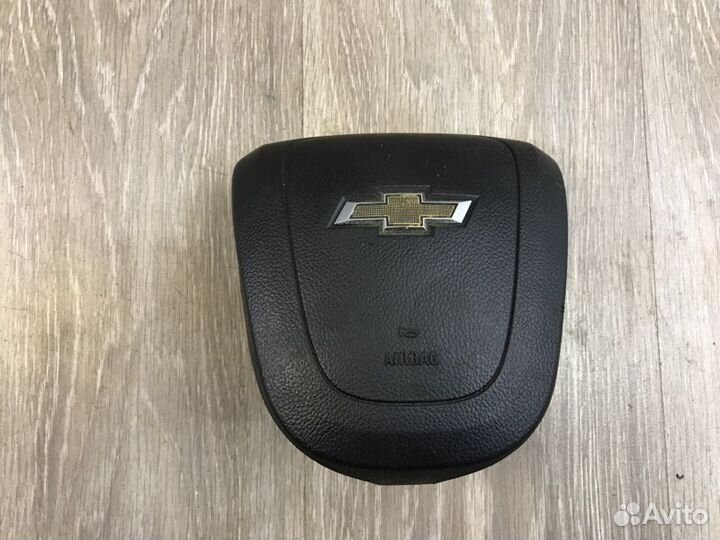 Подушка безопасности в руль Chevrolet Cruze J300