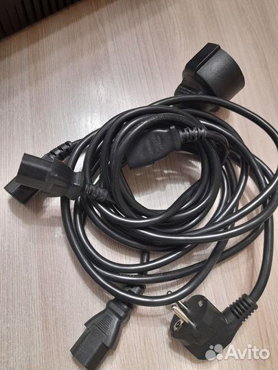 Источник бесперебойного питания APC Back-UPS BX650