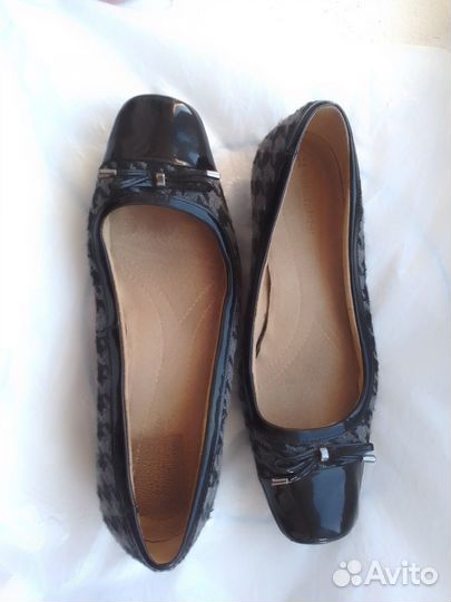 Туфли на низком каблуке размер 39