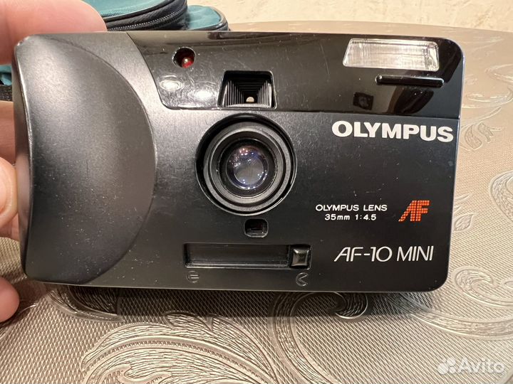 Плёночный фотоаппарат Olympus AF-10 mini