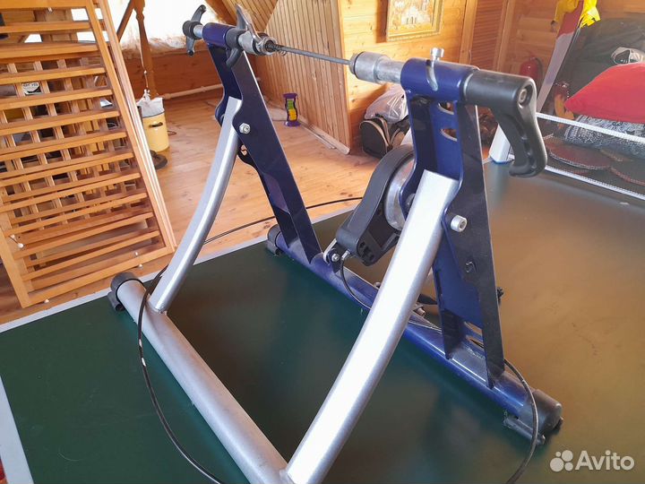 Велотренажер на заднее колесо