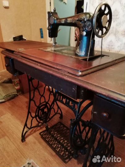 Швейная машина П. Г. М. З