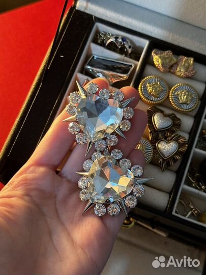 Серьги сердце с шипами