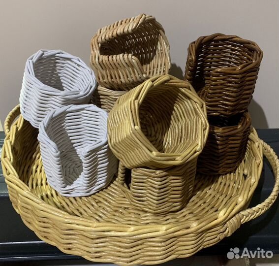 Органайзер для косметики плетеный