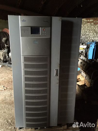 Источник бесперебойного питания новый