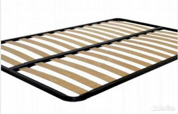 Кровать с ортопедическим основанием