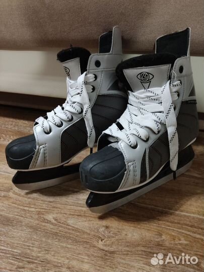 Коньки Larsen Alex 41р