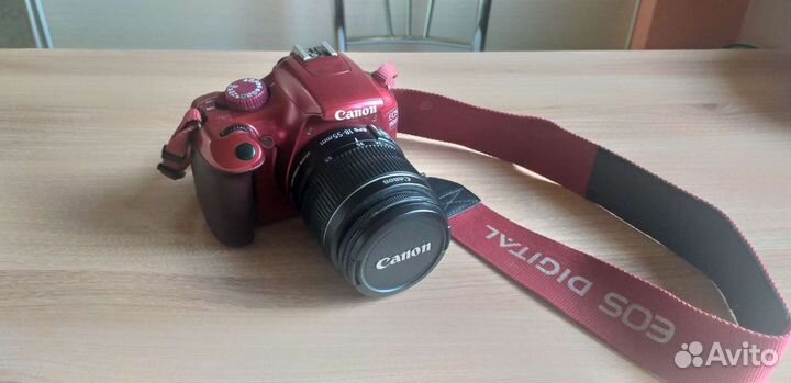 Canon EOS 1100D