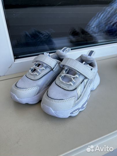 Обувь для девочки 26/27 размер