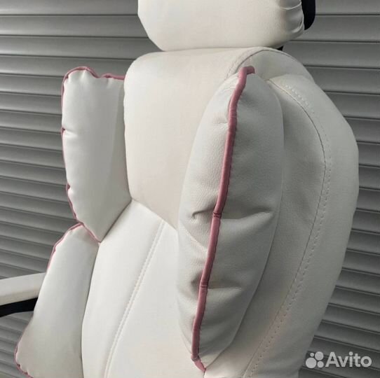 Компьютерное игровое кресло новое