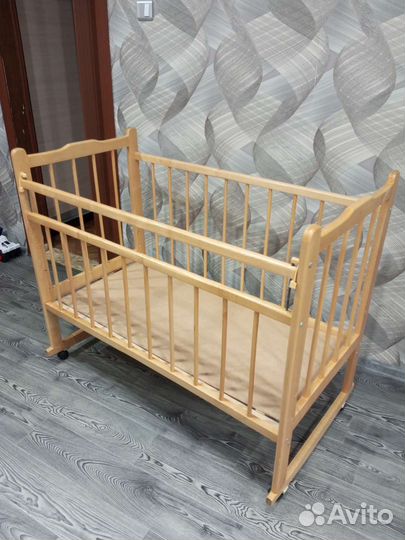 Коляска 3 в 1 и кроватка