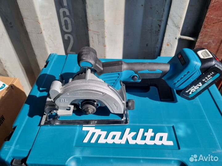 Набор инструментов 6 в 1 аккумуляторный makita