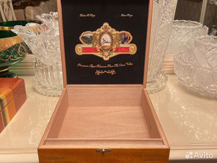 Хьюмидор коробка из под сигар