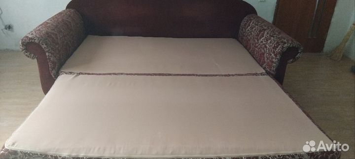 Диван прямой раскладной бу