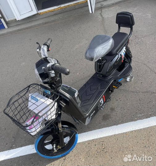 Электроскутер новый