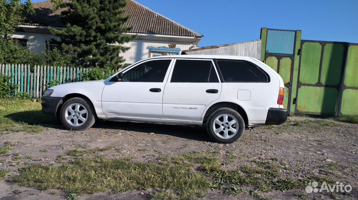 Toyota Corolla 1.6 AT, 1998, 273 000 км