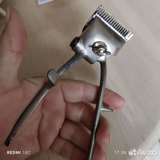 Ручная машинка для стрижки