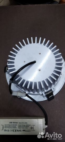 LED светильник встраиваемый