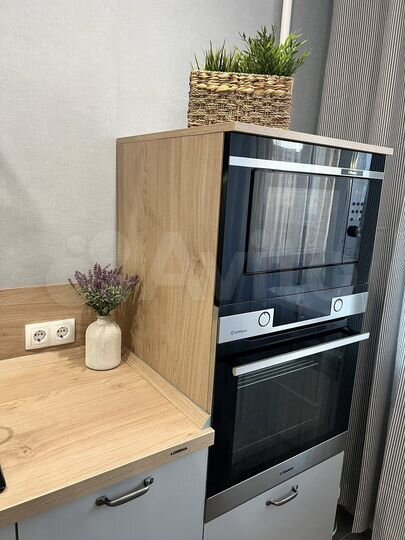 2-к. квартира, 56 м², 8/9 эт.