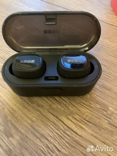 Беспроводные наушники