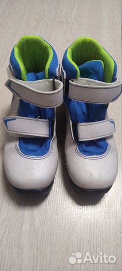 Лыжные ботинки